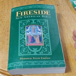 Fireside New American Bible - Green